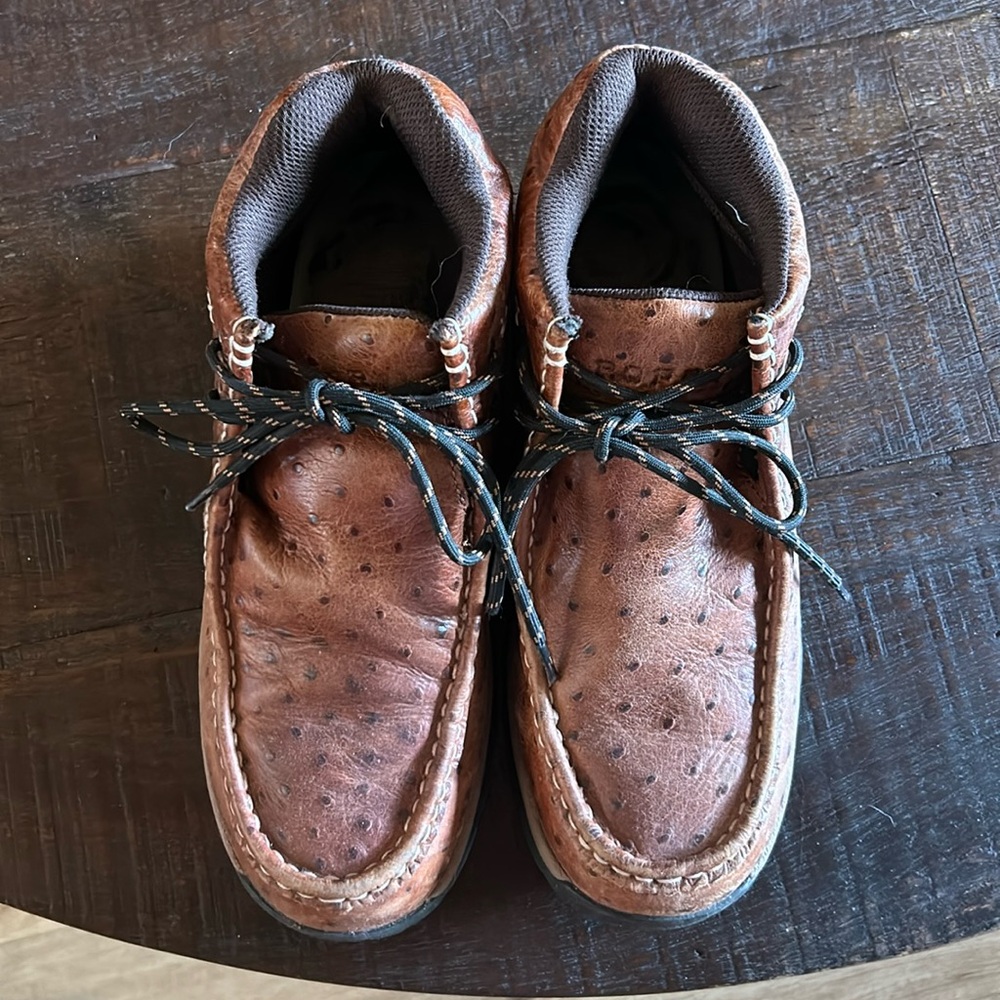 Men’s Roper ostrich print shoes